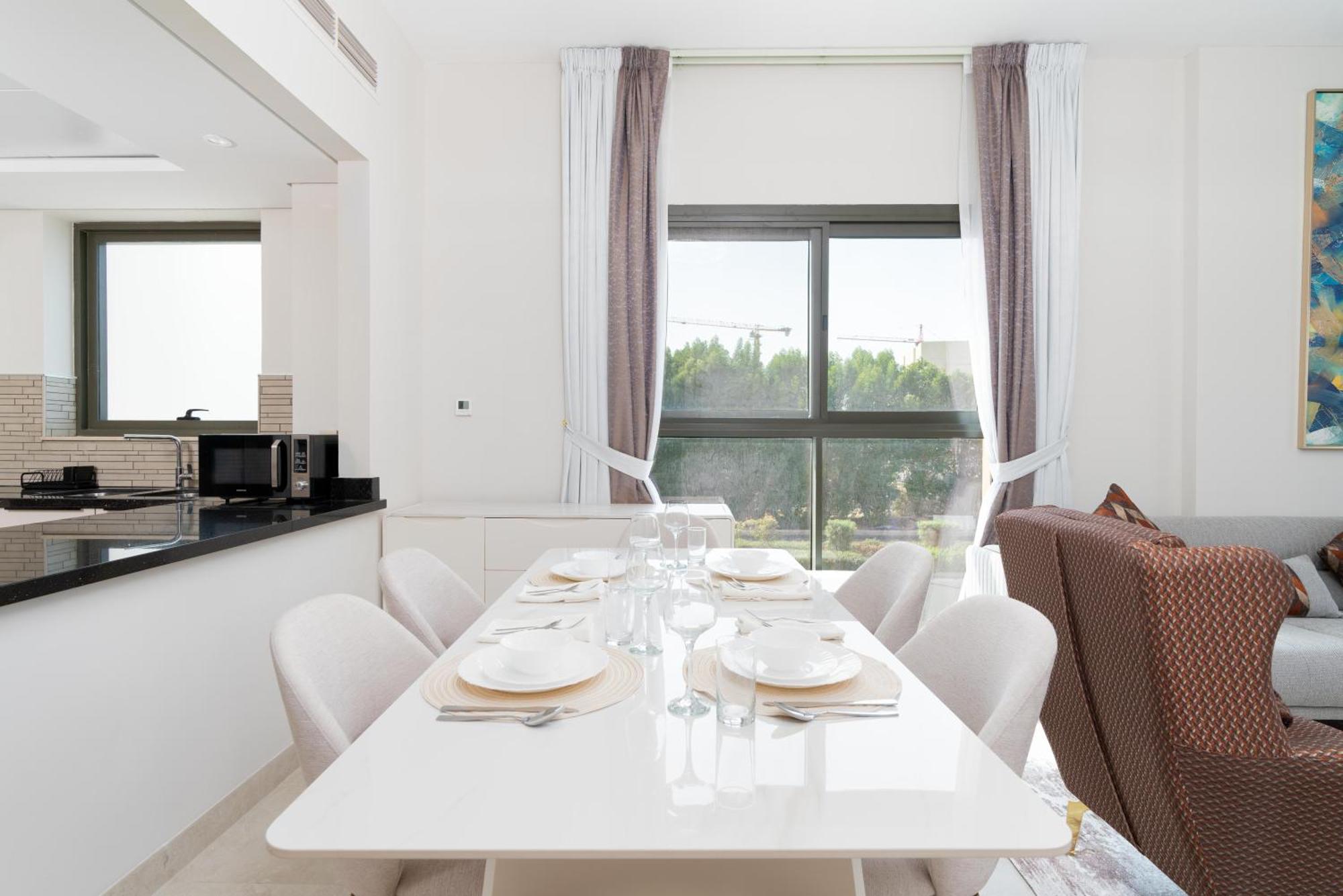 2br In Eleganz 2 - Stylish & Spacious
