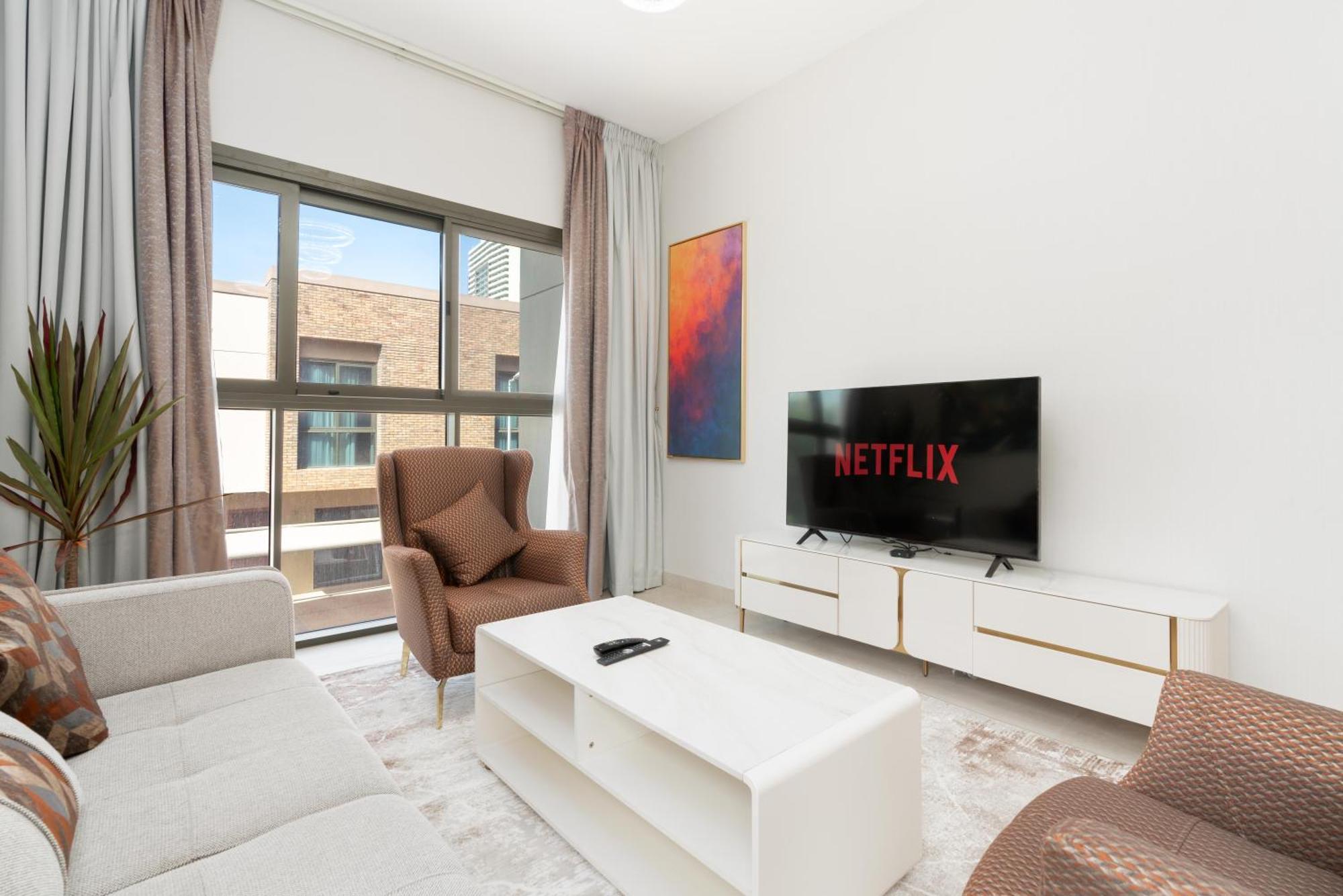 2br In Eleganz 2 - Stylish & Spacious *